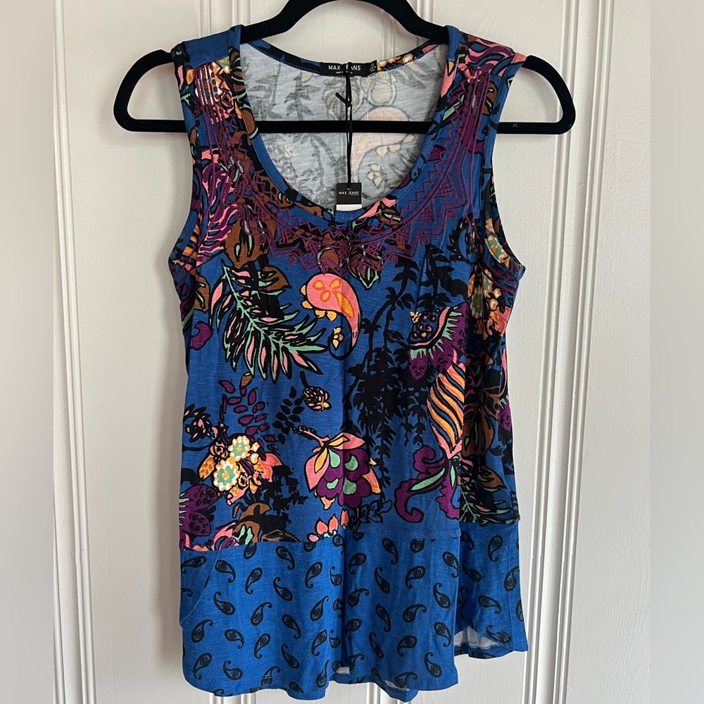 NWT Gorgeous Flowy Boho Paisley Top- Max Jeans